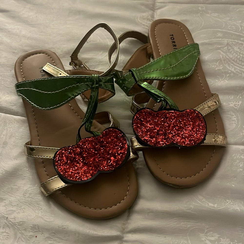 Glitter cherry sandals
